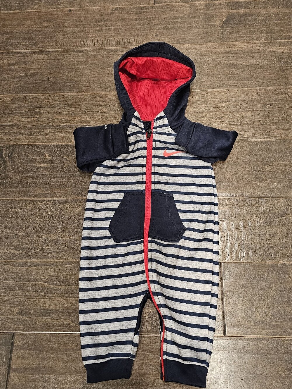 Nike Navy & Gray Striped Hooded One-Piece Romper Onesie with Red Zipper - Picture 5 of 6